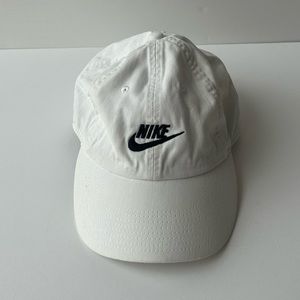 Nike Adjustable White Hat